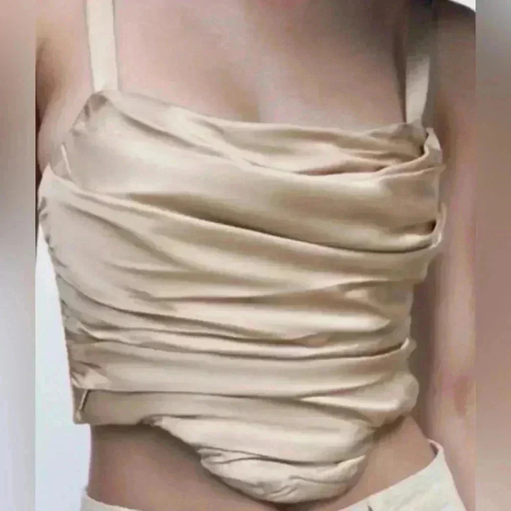 Free | ZARA Satin  Corset
